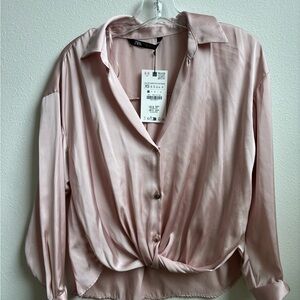 NWT Zara Light Pink Satin Button-Front Twist Hem Blouse